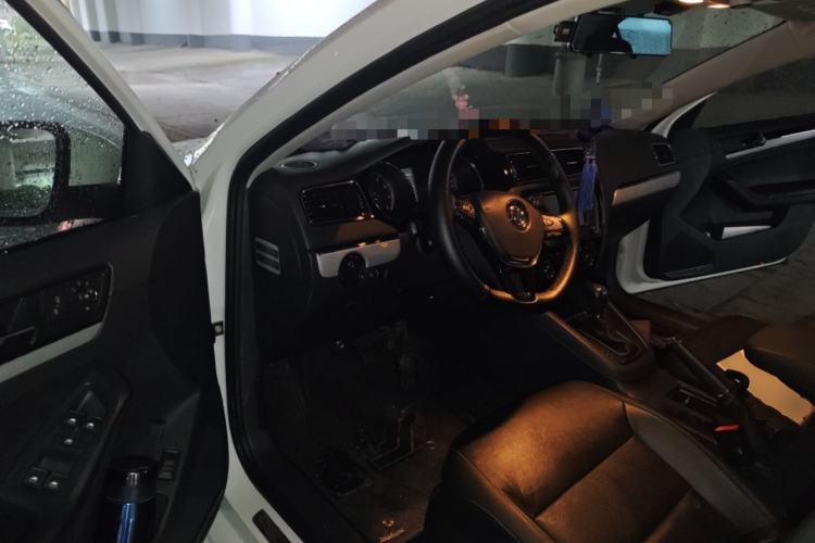 Used Volkswagen Sagitar 2017 1.6L Automatic Comfort Model
