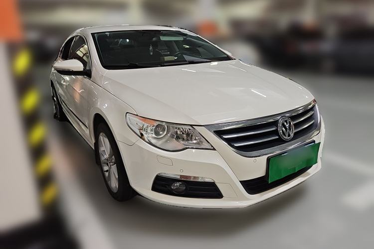 Used Volkswagen FAW-Volkswagen CC 2011 1.8 TSI Prestige Model Front Right 45 Deg