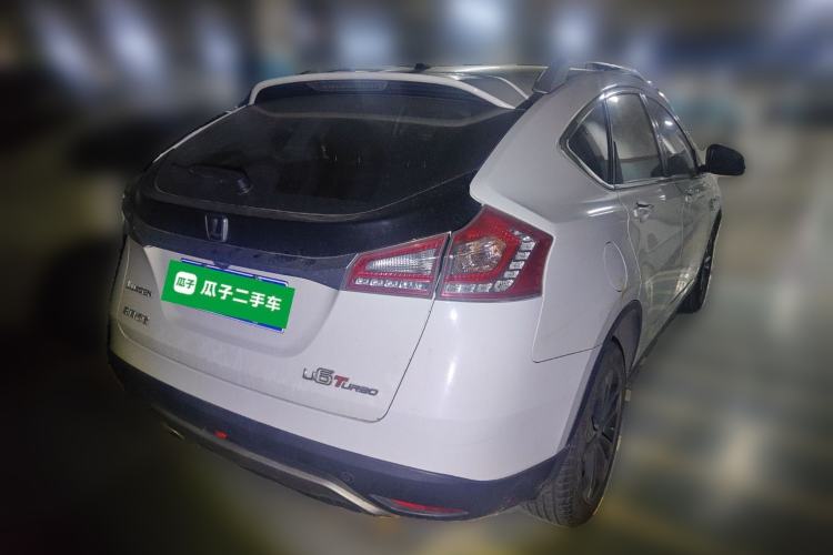 Used Luxgen U6 SUV 2014 1.8T Fashion Edition Rear Right 45 Deg