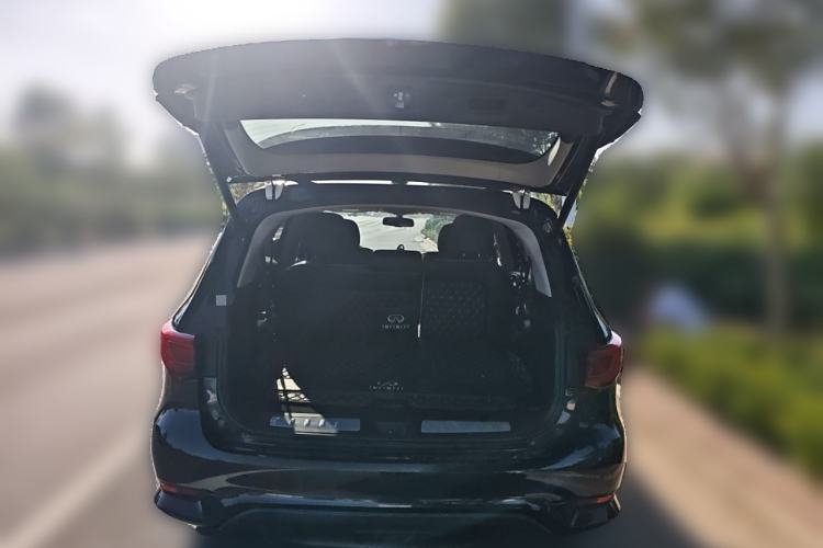 Used Infiniti QX60 2020 2.5 S/C Hybrid Two-Wheel-Drive Excellence Edition
