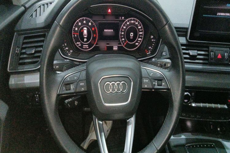 Used Audi Q5L 2020 40 TFSI Prestige Fashion Edition Steering Wheel