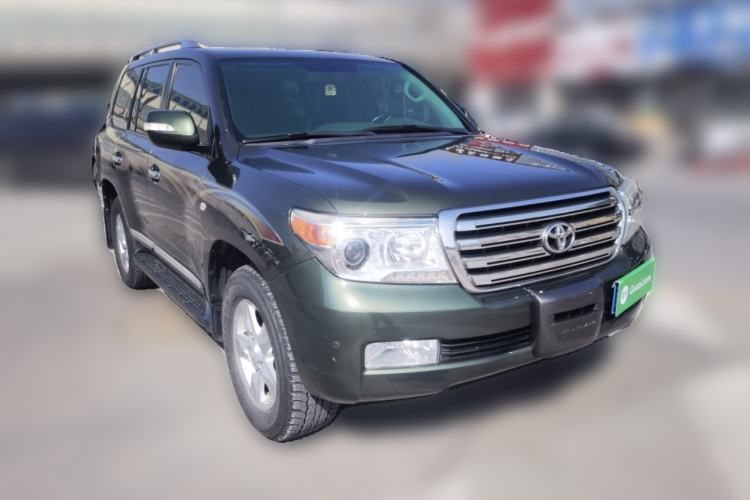 Used Toyota Land Cruiser  Front Right 45 Deg