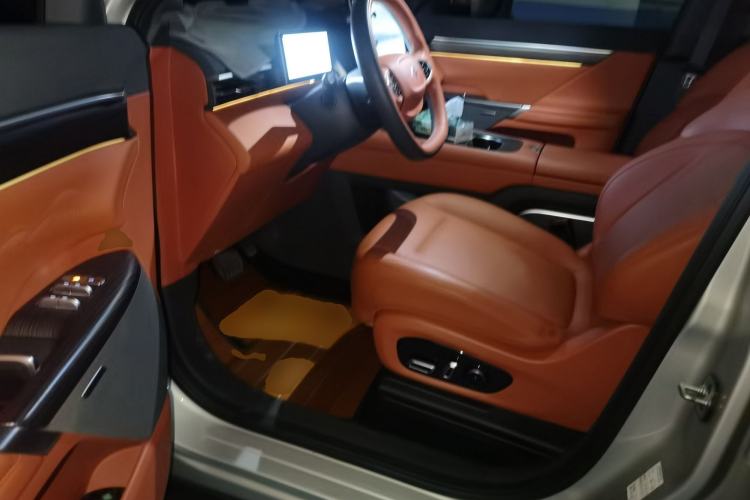 Used Dongfeng eπ eπ008 2024 210Max Range-Extended Version 6 Seats