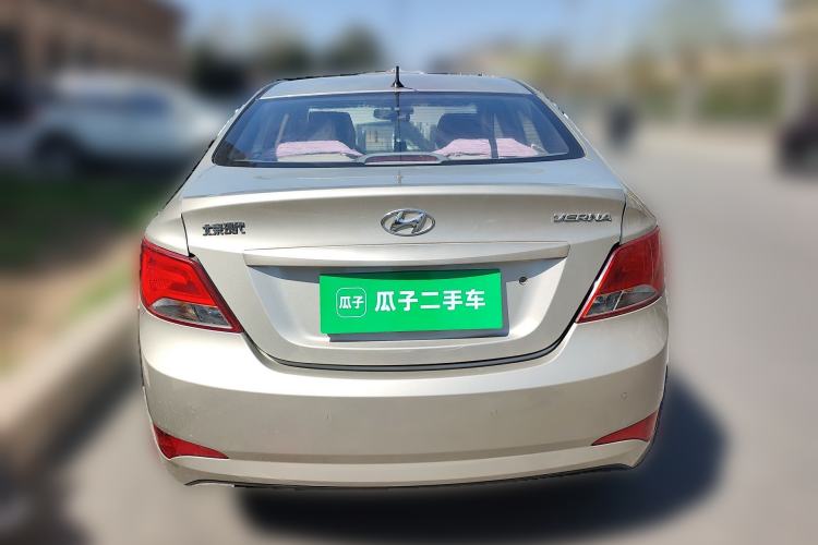 Used Hyundai Verna (older generation) 2014 1.4L Manual Smart GLS Trim

