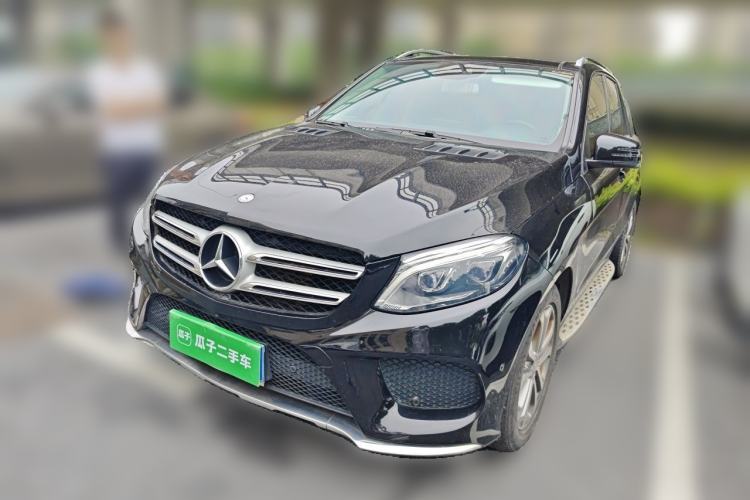Ojetý Mercedes-Benz GLE 2015 GLE 350 d 4MATIC