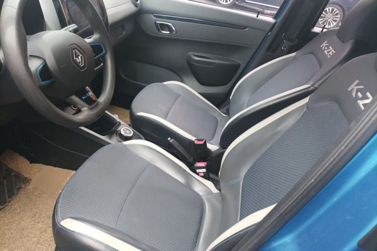 Used Renault E-Nuo 2019 e-Intelligent Model Left Front Seat