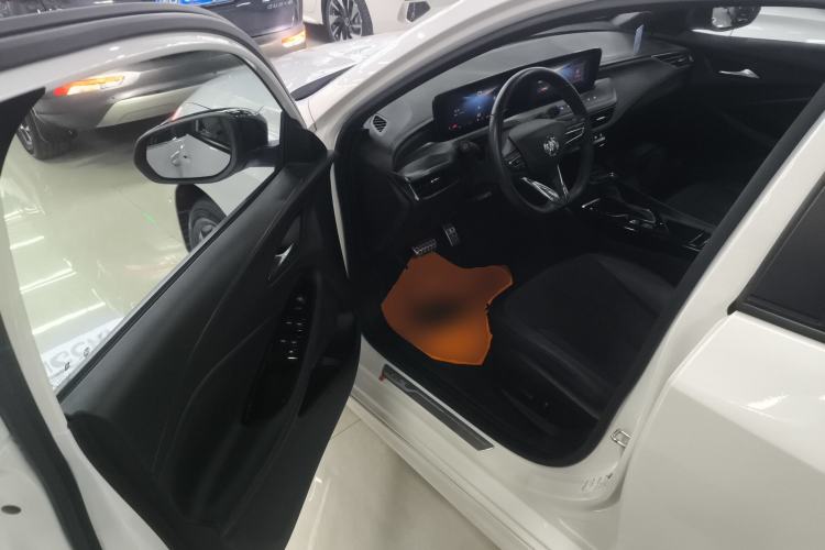 Used Buick Verano 2023 Pro GS Swift Edition Driver Seat