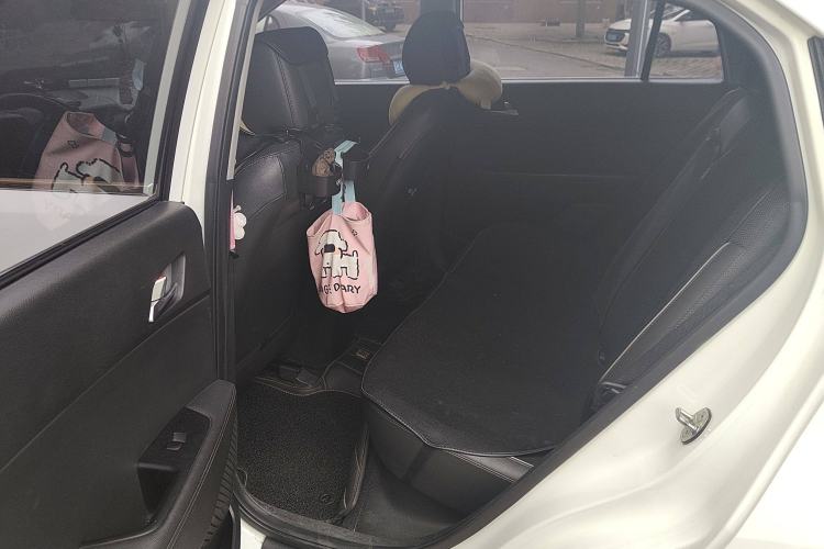 Used Hyundai ix25 2015 1.6L Automatic Two-Wheel Drive Smart GLS Trim