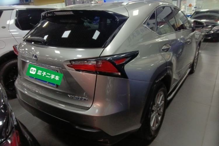 Used Lexus NX 2015 300h Front-Drive Fēngshàng Edition