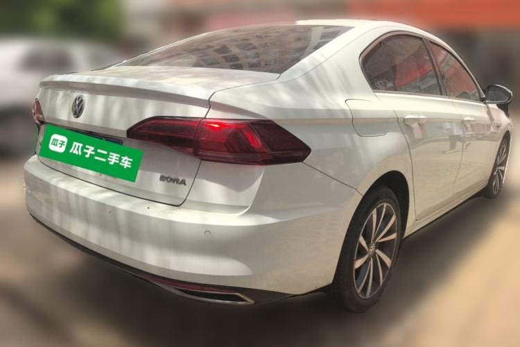 Used Volkswagen Bora 2020 1.5L Automatic Elite Version Rear Right 45 Deg