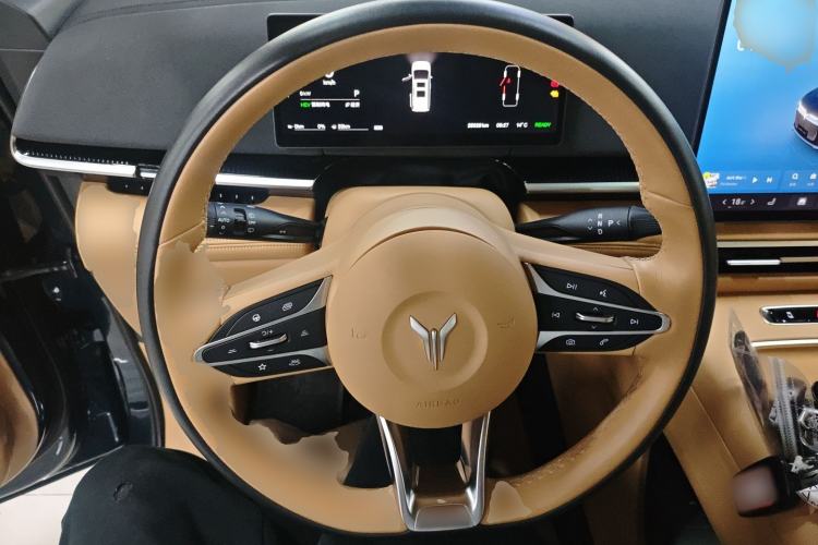 Used VOYAH Dream 2025 PHEV Four-Wheel-Drive Flagship Kunpeng Edition