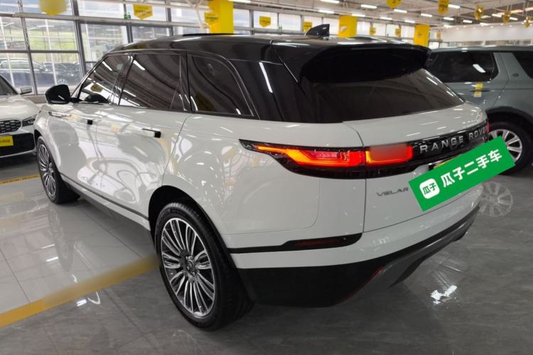 Used Land Rover Range Velar 2022 250 PS Rear Left 45 Deg