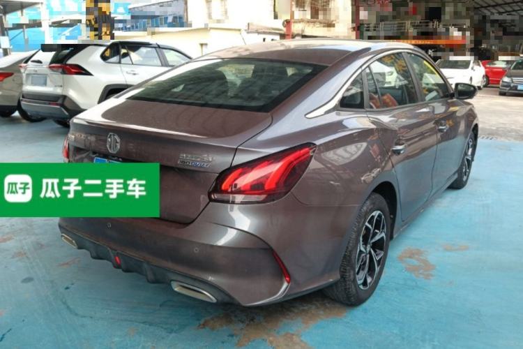 Used MG 5 2021 180 DVVT CVT Youth Luxury Edition
