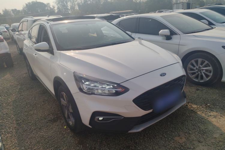 Used Ford Focus Active 2021 EcoBoost 180 Automatic Trendy Model

