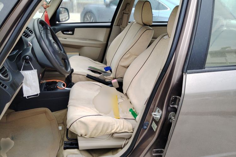 Used Suzuki SX4 S-Cross 2011 1.6L Manual Comfort Version Left Front Seat