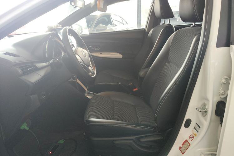 Used Toyota YARiS L Zhi Xuan 2015 1.5G Automatic Xuan Dong Sunroof Special Edition Left Front Seat