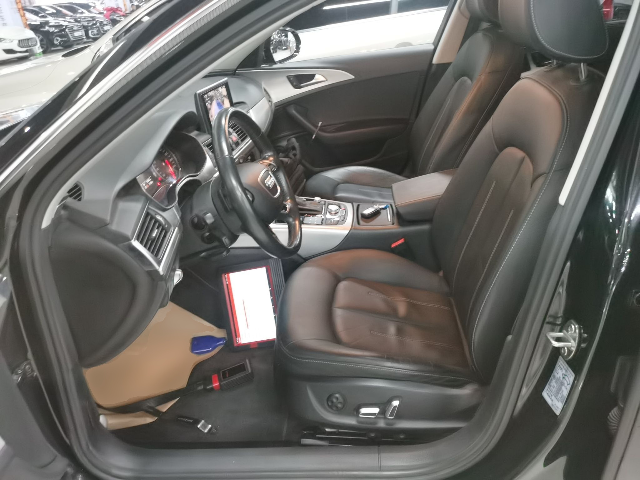 Переднее сиденье в автомобиле