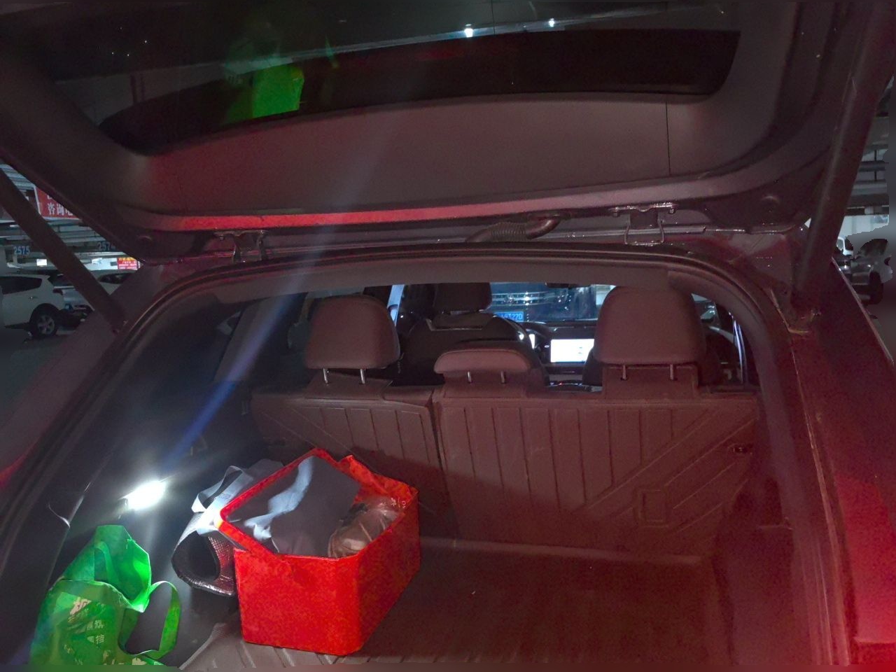 Geely Auto Monjaro L 2024 2.0TD High-Power Automatic Two-Wheel Drive Yunqi Version — снимка 19
