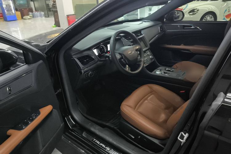 Used Ford Taurus 2018 EcoBoost 245 Cognac Special Edition China V Standard