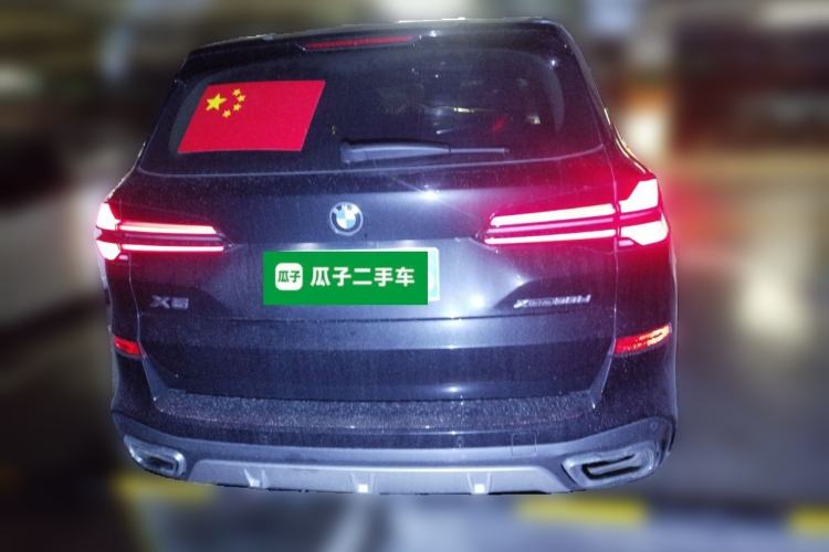 Used BMW X5 2023 xDrive 30Li Luxury M Sport Package Exterior 4