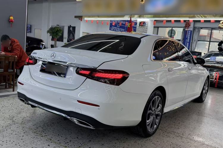 Used Mercedes-Benz E-Class 2021 Restyled E 300 L Sporty and Stylish Edition
