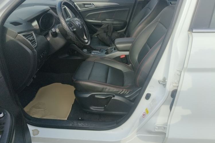 Used CHANGAN CS75 2014 1.8T Automatic Elite Model China IV Standard Left Front Seat