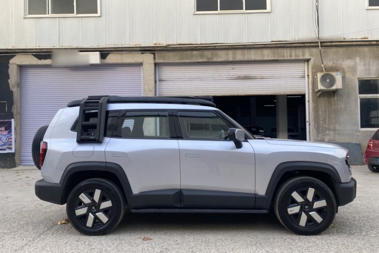 Used Deepal G318 2024 Four-Wheel-Drive Air Suspension Model