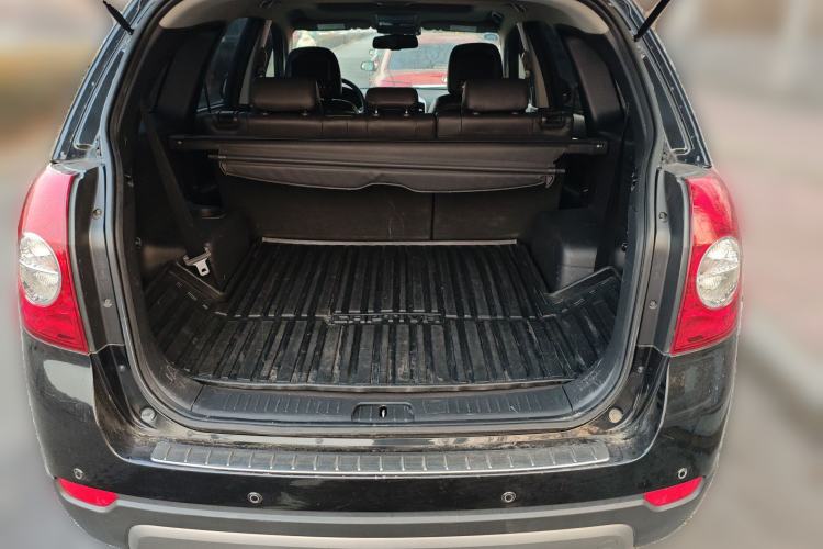 Used Chevrolet Captiva 2010 3.2 AT 7-Seater Flagship Edition
