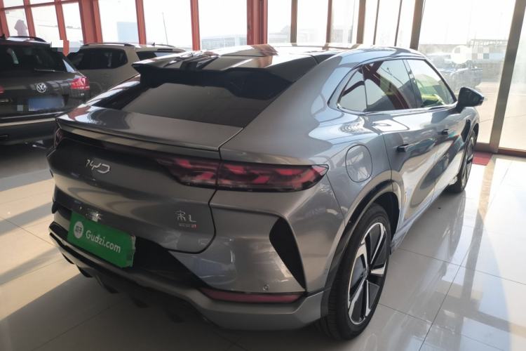 Used BYD Song L EV 2025 Intelligent Driving Version 662 km LiDAR Excellence Edition
