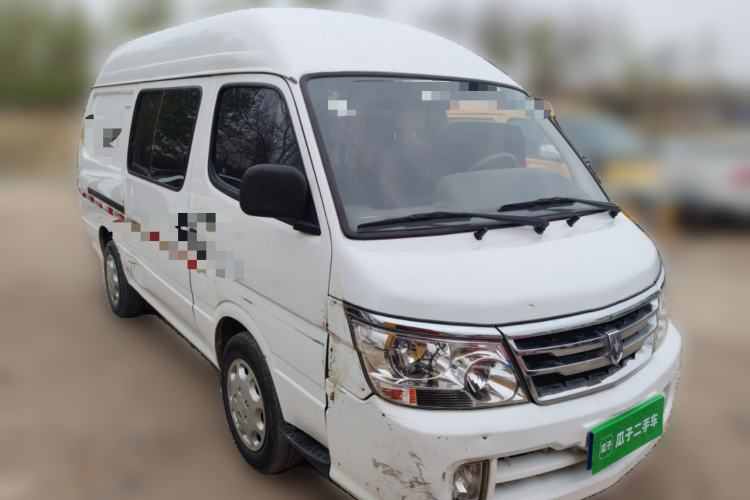 Used Jinbei Hiace  Front Right 45 Deg