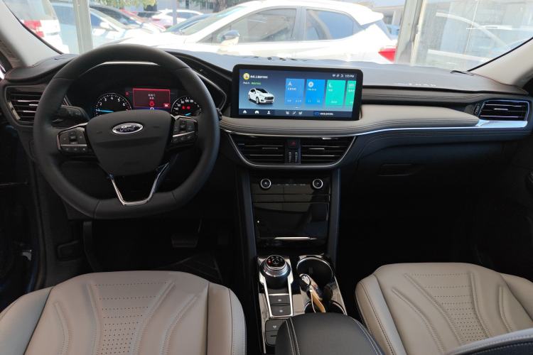 Used Ford Escape 2024 EcoBoost 245 Two-Wheel-Drive Titanium Edition