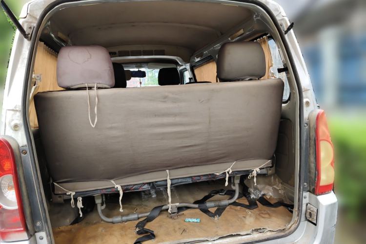 Used Wuling Rongguang 2011 1.2L Standard Version Trunk