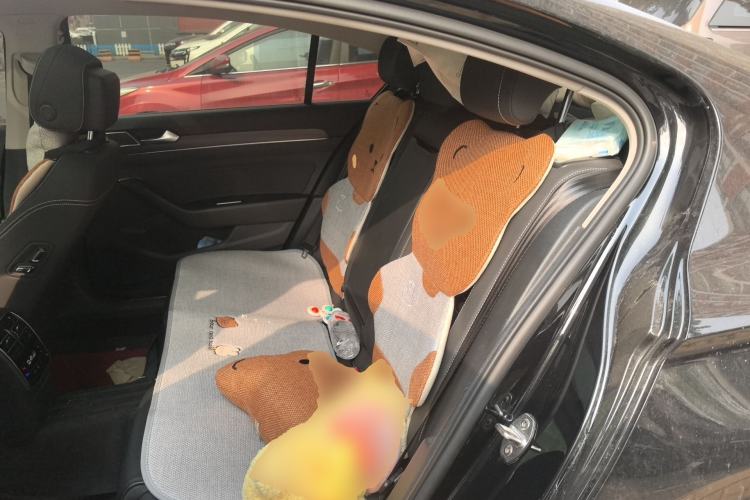 Used Volkswagen Magotan 2020 330TSI DSG Leading Model Left Rear Seat