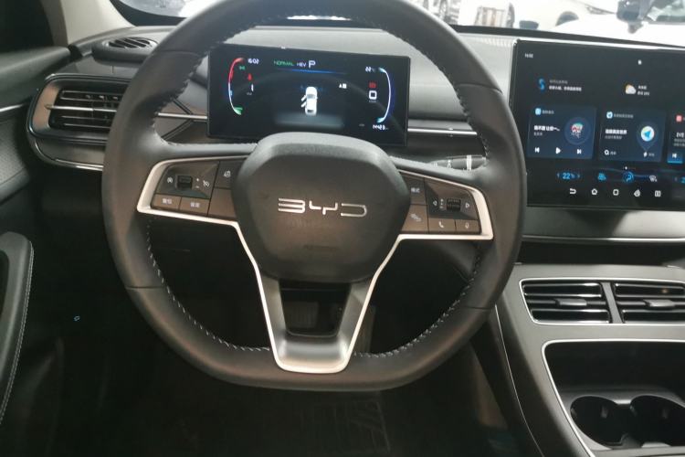 Used BYD Destroyer 05 2024 HONOR Edition DM-i 55KM Luxury Model Steering Wheel