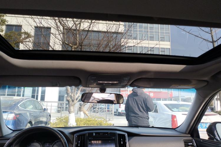 Used Toyota Crown 2018 2.0T Fashion Edition
