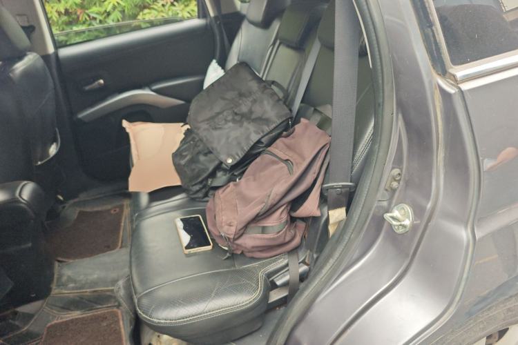 Used Mitsubishi Outlander 2010 Kijang 3.0 Luxury Edition