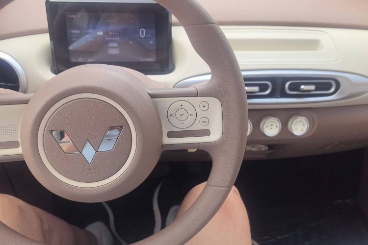 Used Wuling Hongguang MINIEV 2025 Four-Door Version Advanced Edition