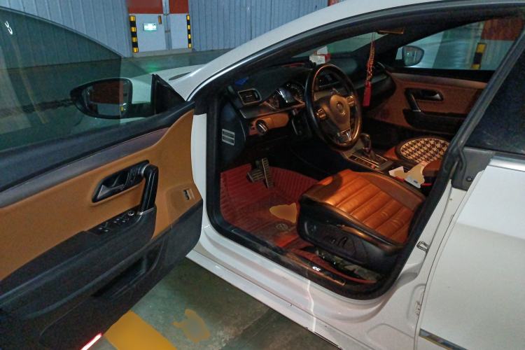 Used Volkswagen FAW-Volkswagen CC 2015 1.8TSI Luxury Model Driver Seat