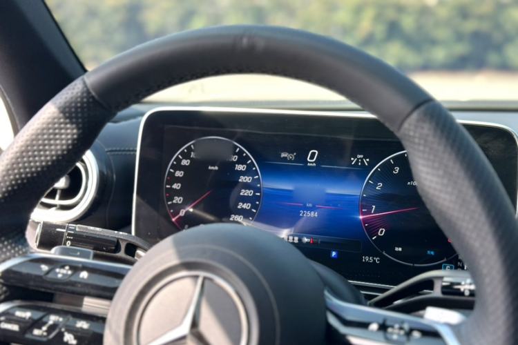 Used Mercedes-Benz C-Class 2023 Second Facelift C 260 L Sport Edition Interior 8