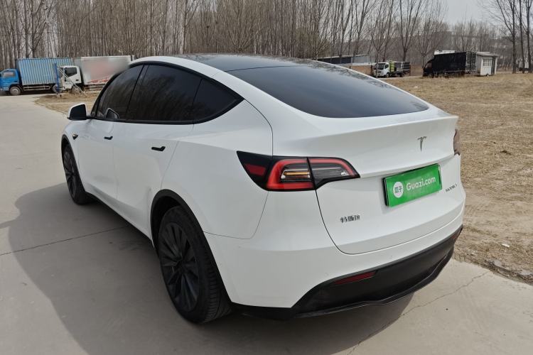 Used Tesla Model Y 2022 Rear-Wheel-Drive Version

