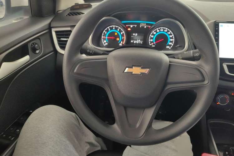 Used Chevrolet Cavalier 2019 320 Automatic Enjoyment with Sunroof Steering Wheel
