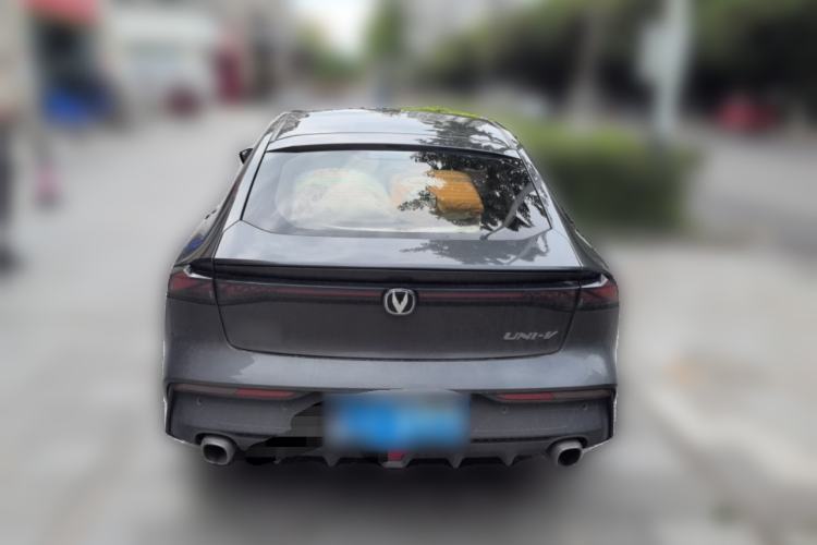 Used CHANGAN UNI-V 2022 1.5T Prestige Version Rear