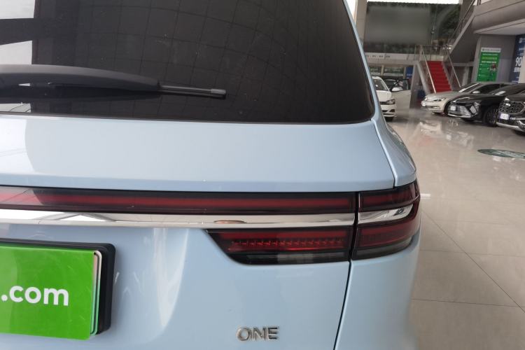 Used Li Auto ONE 2021 Extended-Range 6-Seater Version Exterior 3