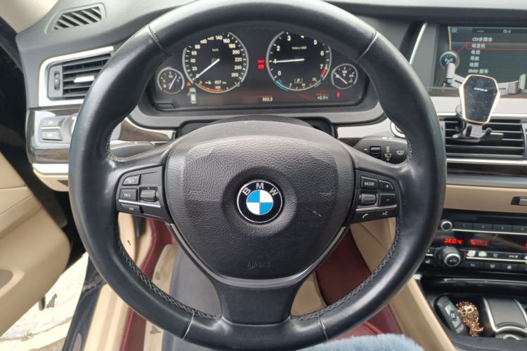 Used BMW 5 Series GT 2010 535i Luxury Edition
