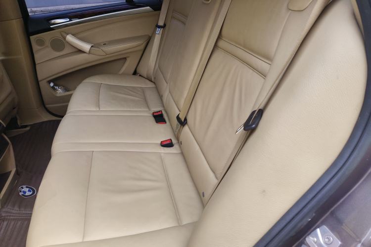 Used BMW X5 2011 xDrive35i Leading Model
