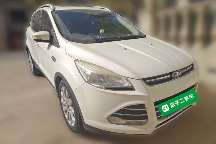 Used Ford Kuga 2015 1.5L GTDi Two-Wheel Drive Fashion Edition Front Right 45 Deg