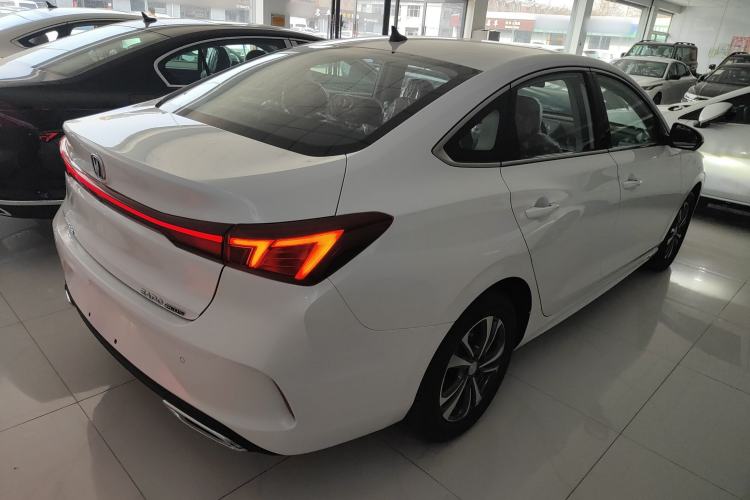 Used CHANGAN Eado 2025 PLUS 1.4T Dual-Clutch High-Energy Version
