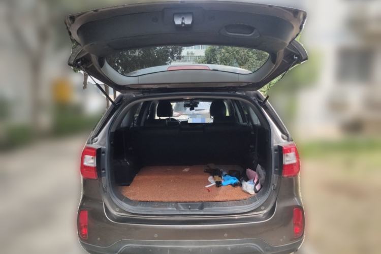 Used Kia Sorento 2013 2.4L 7-Seater Gasoline Comfort Version China IV Standard