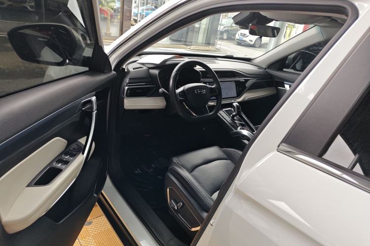 Used Geely Auto Emgrand X7 Sport 2022 Boyue X 1.8TD DCT ZhiZun Edition
