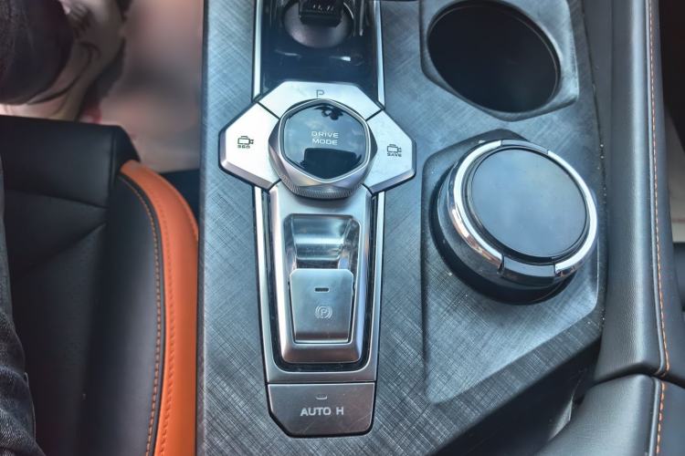 Used CHANGAN UNI-V 2023 1.5T Prestige Model
